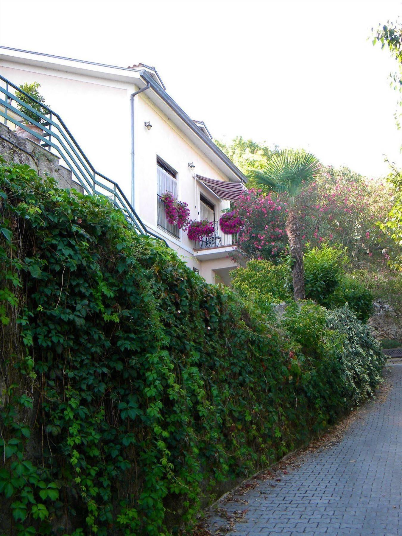 La Costa Bed & Breakfast Касино Екстериор снимка